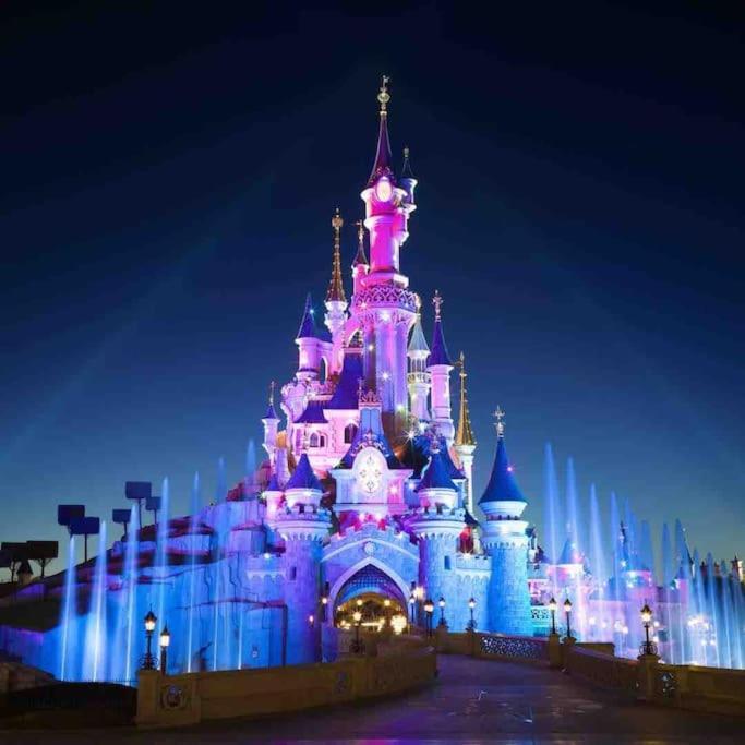 Superbe Disneyland Paris Parking Apartment *